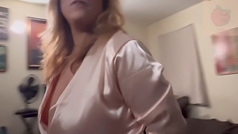 Daddy'S Girl Made A Video With Her Stepmom For Daddy'S Birthday.